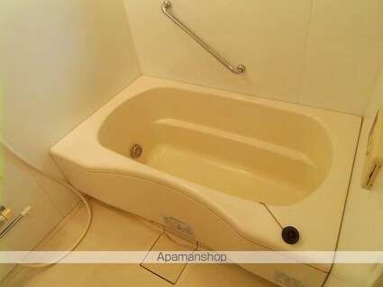 東京都新宿区市谷本村町[1DK/30.09m2]のバス