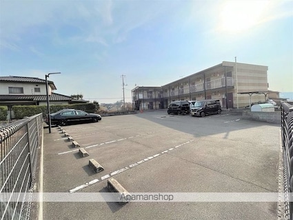 レオパレスアルモニー[1K/23.18m2]の駐車場