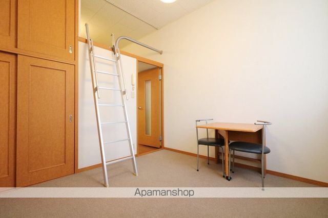 レオパレスMAISON清水の内装写真