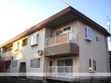 コーポラス外濠[2LDK/58.06m2]の外観1