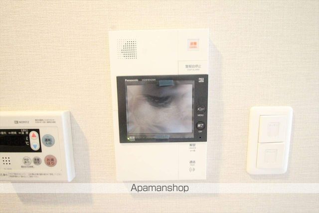 コンフォリア江坂広芝町の内装写真
