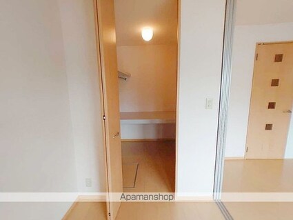 和歌山県和歌山市鳴神[1DK/29.12m2]の収納