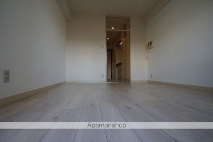 ライオンズマンション新宿東公園[1K/22.8m2]のリビング・居間