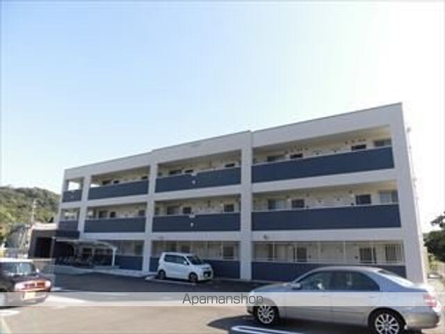 リッチ＆フォースＭＩＫＡＺＵＲＡ[1LDK/38.25m2]の駐車場