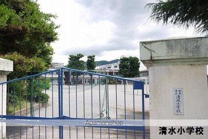 グランドソレイユ元町[1R/48.63m2]の周辺7