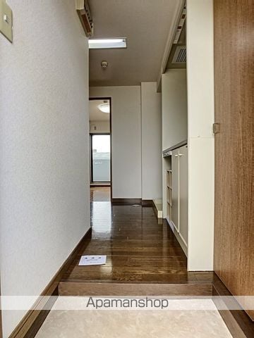 レディースキャステルの内装写真