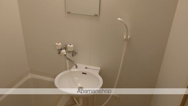 レオパレスルミエラ[1K/20.28m2]の洗面所