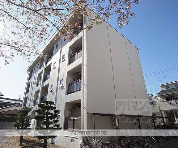 大北マンションの外観写真