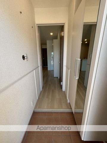 フェイバー フォレスト Iの内装写真