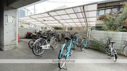 岡山県岡山市北区東古松１丁目[1K/26.4m2]の共用部1