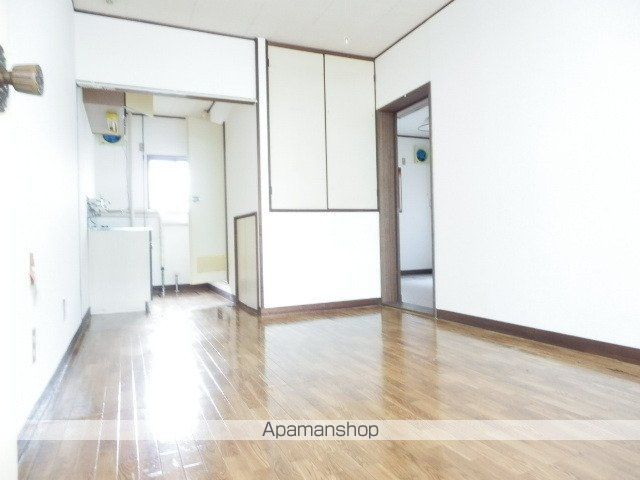セブン南郷の内装写真