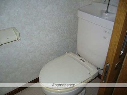 一戸建[3K/46.28m2]のトイレ