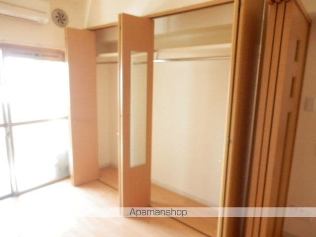 No.55 Wes PROJECT55博多の内装写真