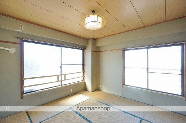 レザンタカダの内装写真