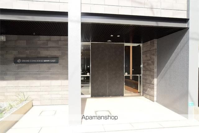 グランドコンシェルジュ池袋本町イーストの玄関写真