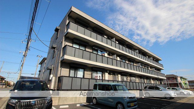 メゾンドォ渕谷 Bの外観写真