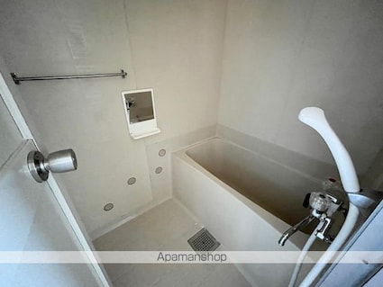 メゾン八幡[3DK/58m2]のバス