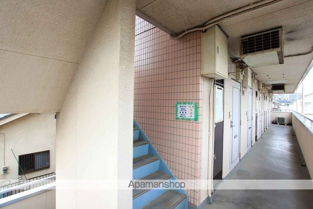 光パークマンションの玄関写真