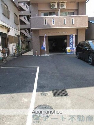 グレイスパル清水[1R/26.99m2]の駐車場