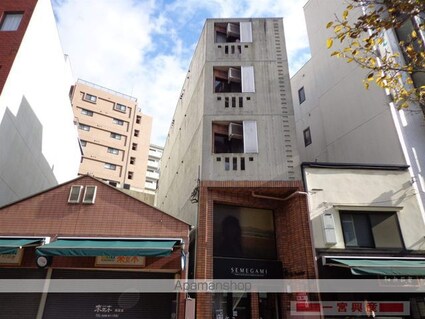 アットファミリア[1K/22m2]の外観1