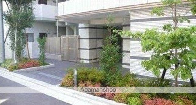 プライムアーバン千駄木の玄関写真