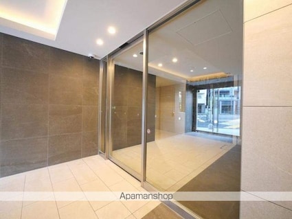 東京都新宿区西早稲田１丁目[1DK/25.65m2]のエントランス1