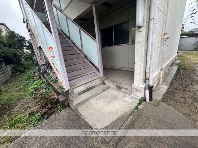 森田マンションの玄関写真