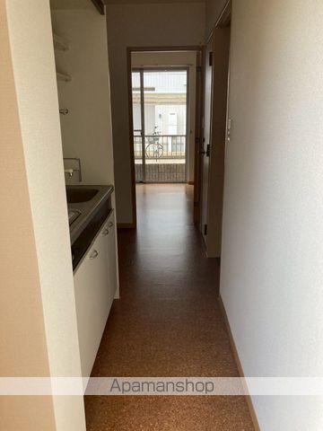 APARTMENT IN EASTの内装写真