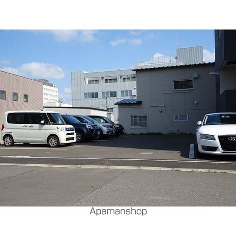 RESULTの外観写真