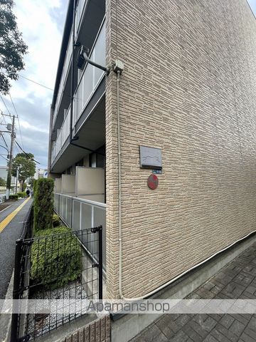 レオパレスWILLの玄関写真