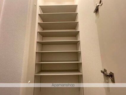 和歌山県和歌山市和歌浦東２丁目[1LDK/42.79m2]の内装2