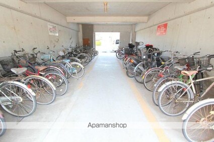 香川県高松市鶴市町[3DK/61.1m2]の共用部3