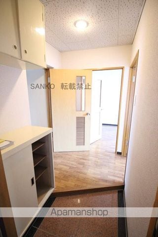 コスモロイヤル東苗穂B棟の内装写真