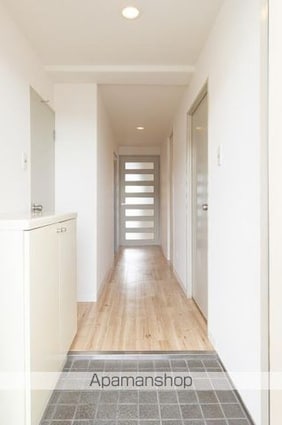 セントラルハイツ屋島[1LDK/54.5m2]の玄関