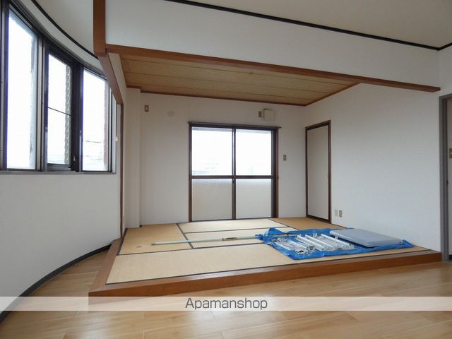メゾンアイサン助信の内装写真
