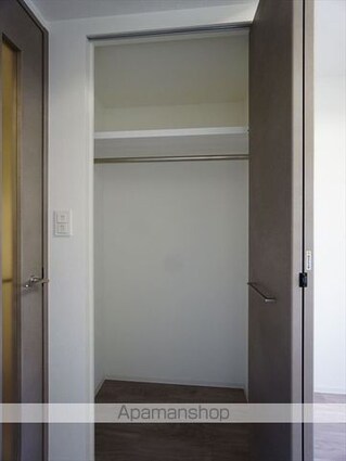 プレサンス吹上駅前エテルノ[1K/22.42m2]の収納