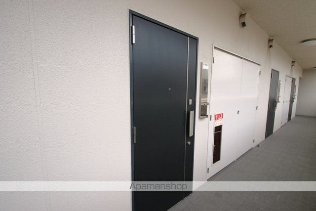 フィールドライト新大阪の内装写真