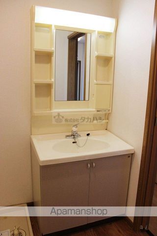 ニューマリッチ東深津の内装写真