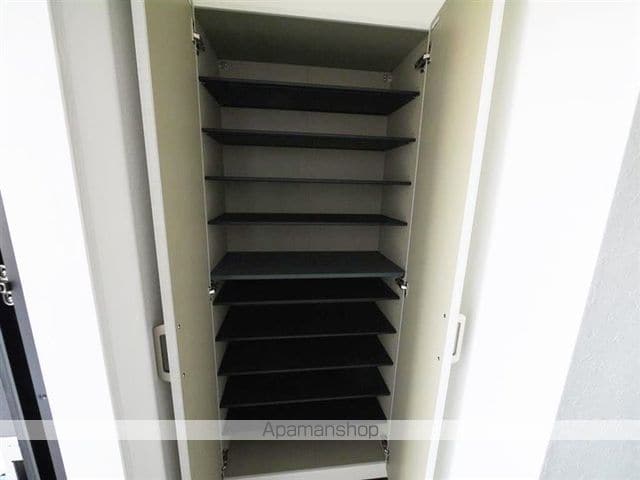 リーコーポ六番館の内装写真