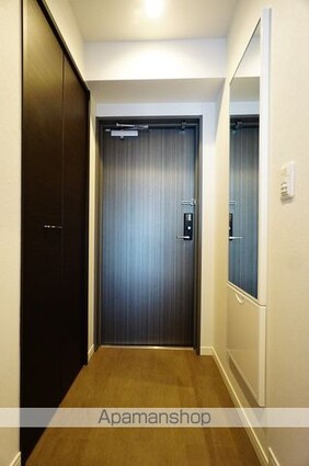 グランルクレ新栄ウエスト（旧ロイジェント新栄Ⅲ）[1LDK/40.27m2]の玄関