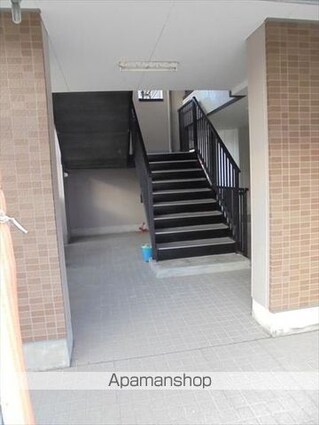 和歌山県和歌山市西庄[2DK/46.44m2]のエントランス3
