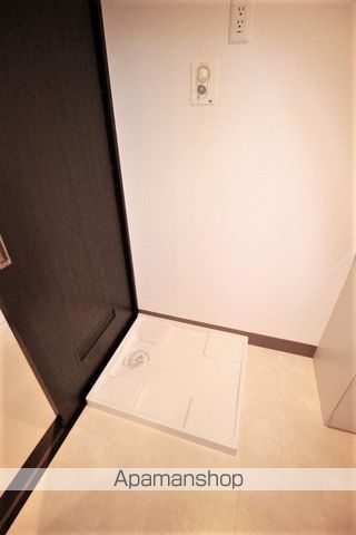 CLARINSの内装写真