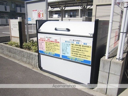 シャンドラ[1LDK/45.07m2]の共用部1