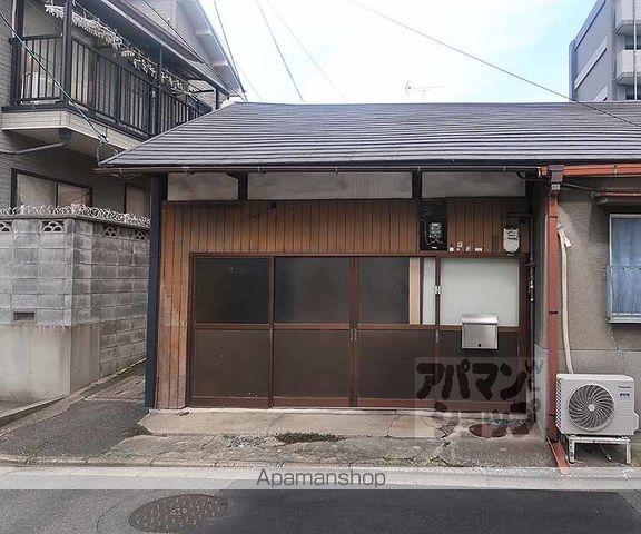 西札辻町14−5貸家