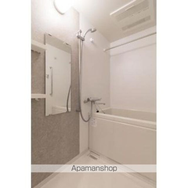 ＷＡＳＥＤＡ　ＡＰＡＲＴＭＥＮＴ[1R/28.82m2]の玄関