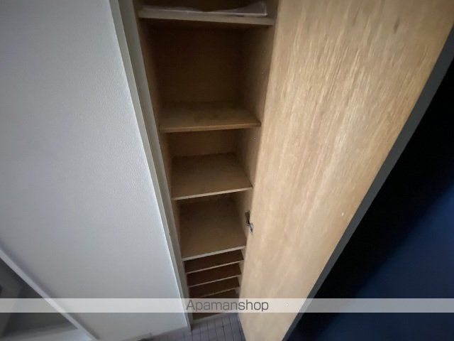 ロイヤルガーデンの内装写真