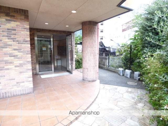 ルミエール星田の玄関写真
