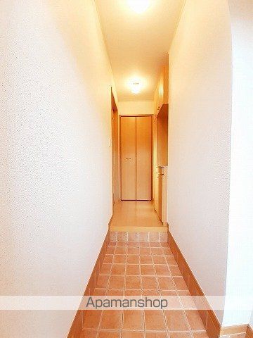 ミル・クレープ 弐番館の内装写真
