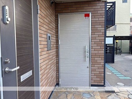 レオネクスト煌めき[1K/22.2m2]のエントランス