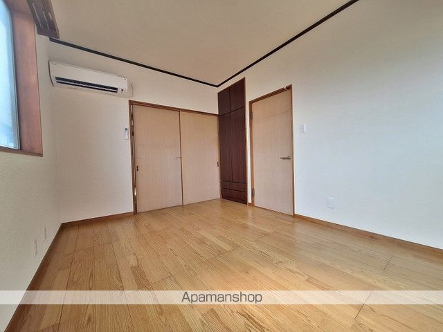 detached 埼玉県戸田市中町２丁目5-2

地図を見る